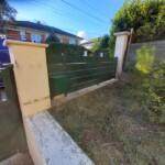 SARL Johan Imbert : pose et réalisation de menuiserie, pergolas, fenêtres, portes d’entrée et de garage, terrasses en bois, portails et clôtures à Lentilly et autour de Lyon, made in France.