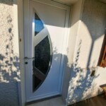 SARL Johan Imbert : pose et réalisation de menuiserie, pergolas, fenêtres, portes d’entrée et de garage, terrasses en bois, portails et clôtures à Lentilly et autour de Lyon, made in France.